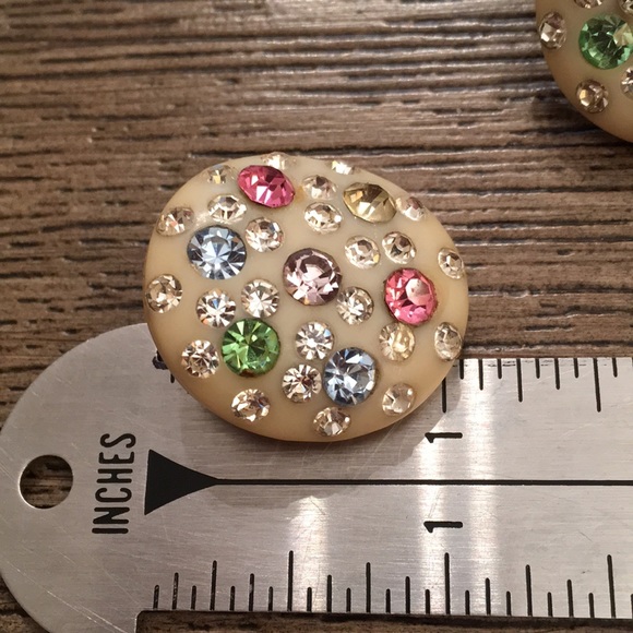 Vintage Pastel Colored Rhinestone Clip Earrings - Picture 7 of 8